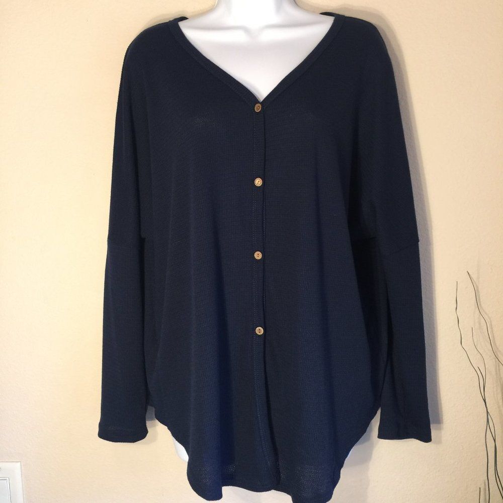 Moueey Thermal Button Front Top XL Navy Blue NWT Drop Shoulder